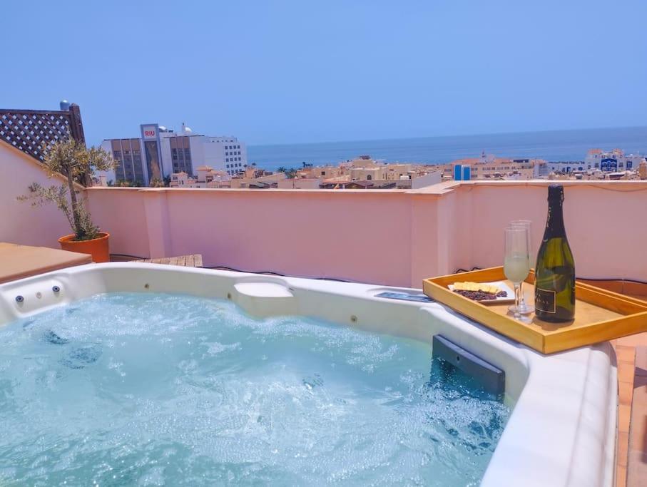 Penthouse With Jacuzzi And Spectacular Sea Views Apartment Nerja Exterior photo