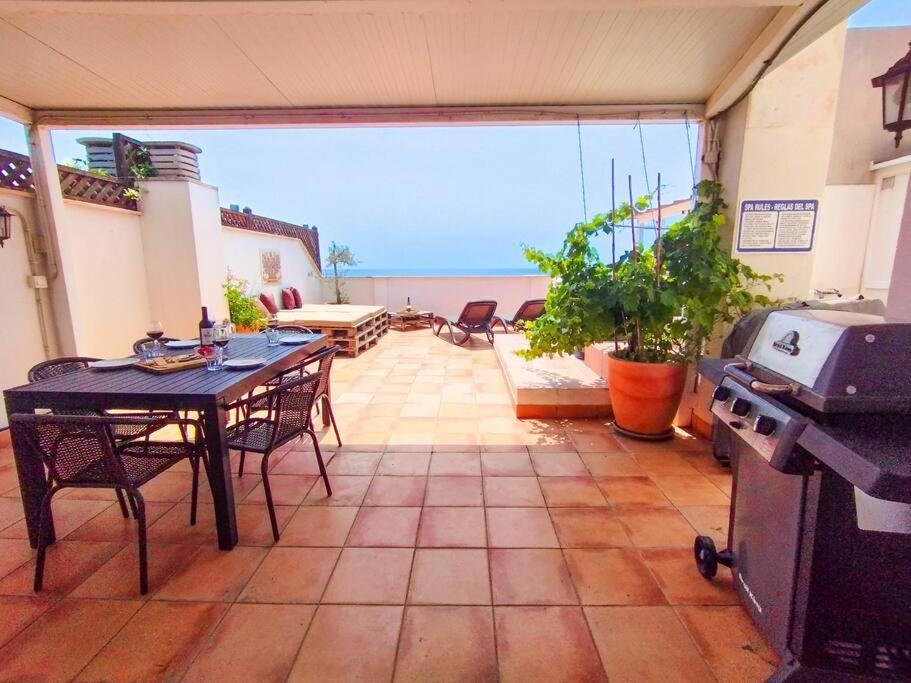 Penthouse With Jacuzzi And Spectacular Sea Views Apartment Nerja Exterior photo