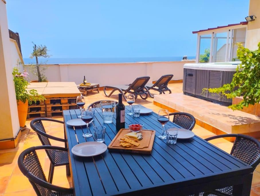 Penthouse With Jacuzzi And Spectacular Sea Views Apartment Nerja Exterior photo