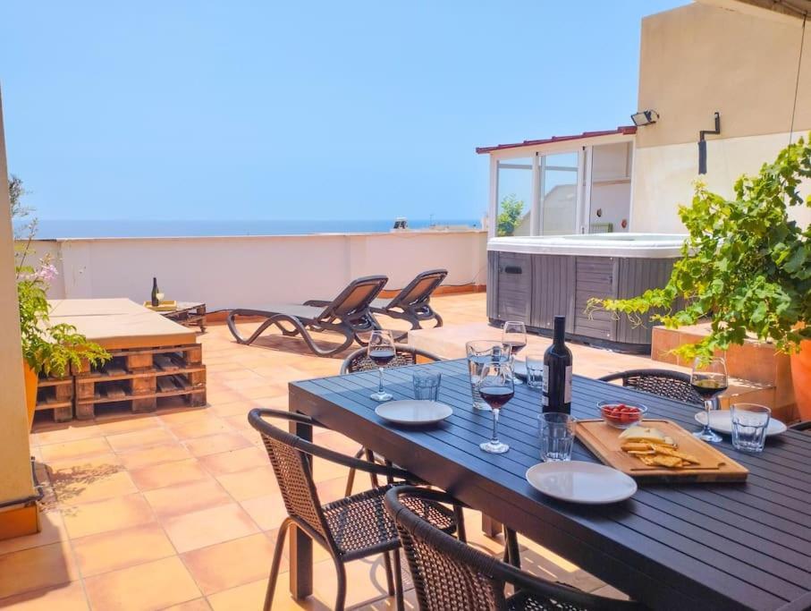 Penthouse With Jacuzzi And Spectacular Sea Views Apartment Nerja Exterior photo